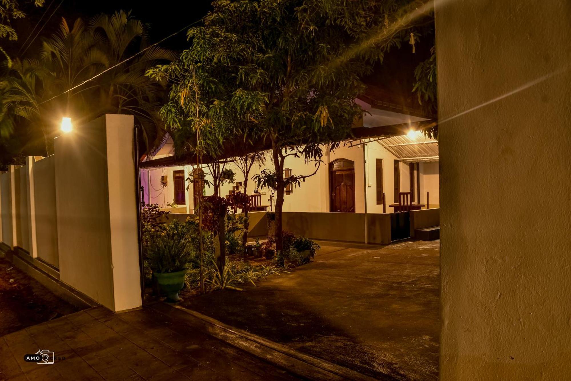 Coconut Villa Arugam Bay Exterior photo